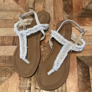 Maurice’s sandals. Size 8